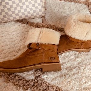 UGG | Shoes | Ugg Cedric Women Boot 